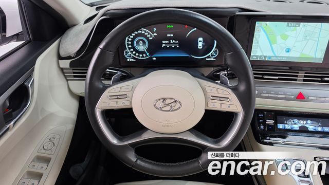 Hyundai Grandeur 2022 — photo 13