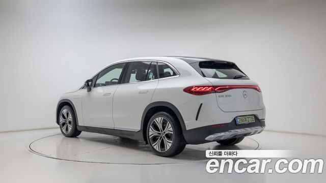 Mercedes-Benz EQE 2026 — photo 2