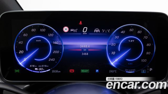 Mercedes-Benz EQE 2026 — photo 8