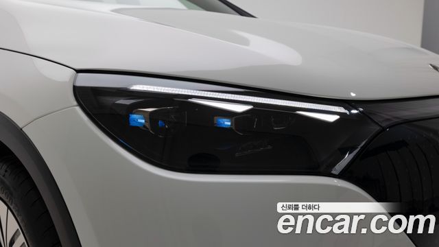 Mercedes-Benz EQE 2026 — photo 17