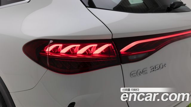 Mercedes-Benz EQE 2026 — photo 18