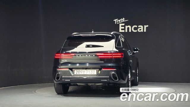 Genesis GV70 2023 — photo 4