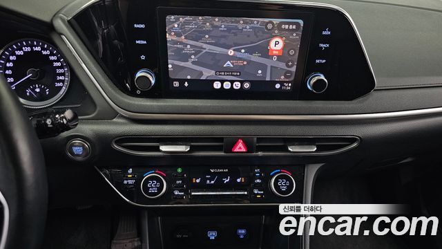 Hyundai Sonata 2022 — photo 20