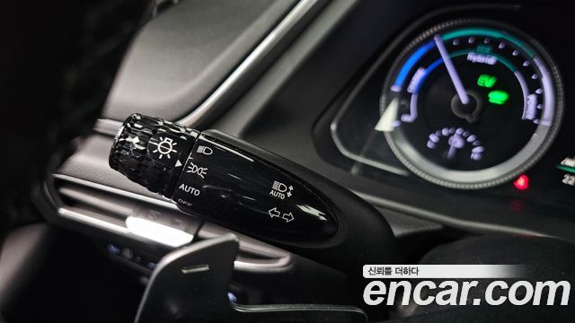 Hyundai Sonata 2022 — photo 30