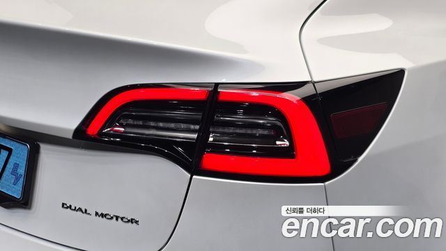 Tesla Model 3 2020 — photo 9