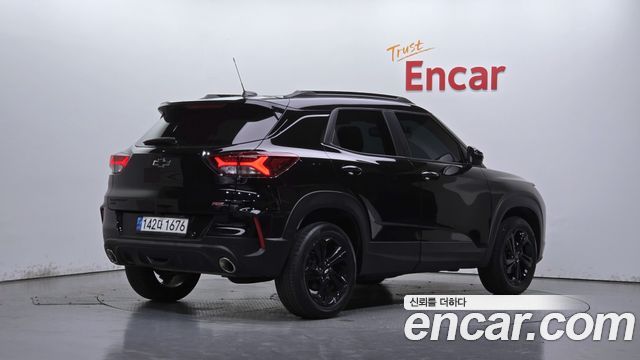 Chevrolet Korea Trailblazer 2023 — photo 2