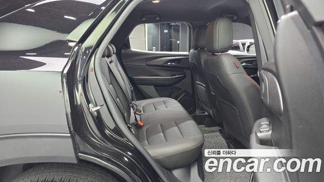 Chevrolet Korea Trailblazer 2023 — photo 17