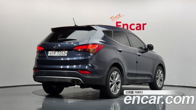 Hyundai Santafe 2014 — photo 2