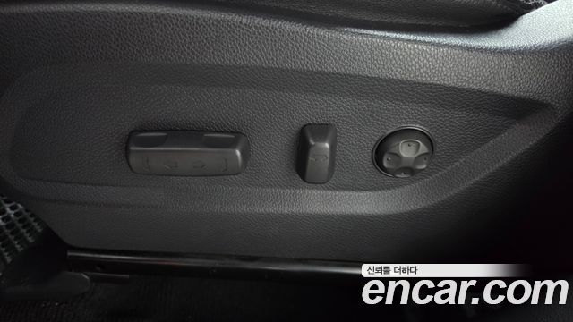Hyundai Santafe 2014 — photo 31