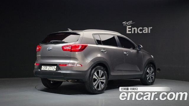 Kia Sportage 2013 — photo 2