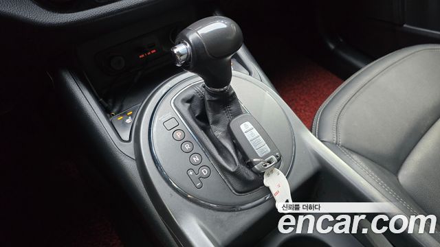 Kia Sportage 2013 — photo 9