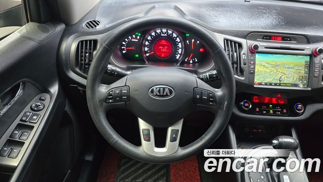Kia Sportage 2013 — photo 14