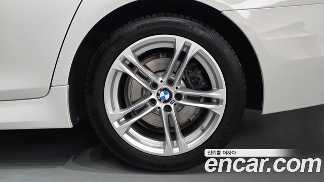 BMW 5-Series 2016 — photo 7
