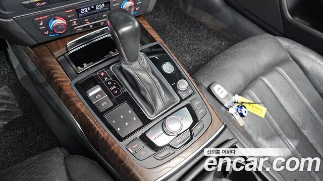 Audi A6 2016 — photo 12