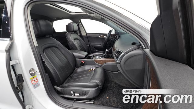 Audi A6 2016 — photo 16