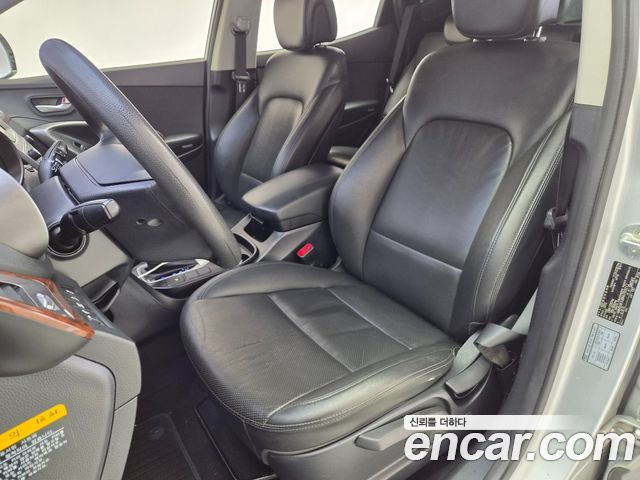 Hyundai Santafe 2017 — photo 14