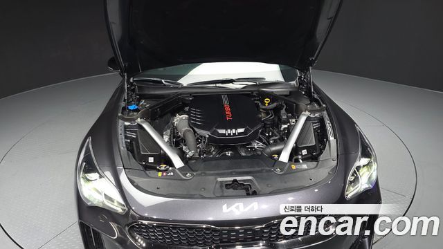 Kia Stinger 2022 — photo 6