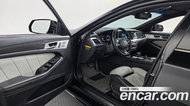 Genesis G80 2018 — photo 13
