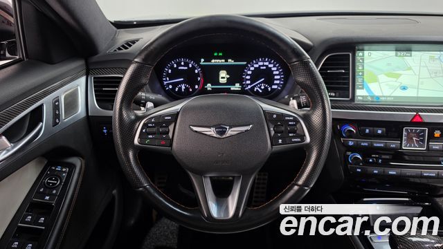 Genesis G80 2018 — photo 19