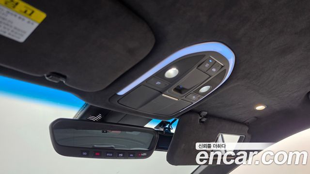 Genesis G80 2018 — photo 27