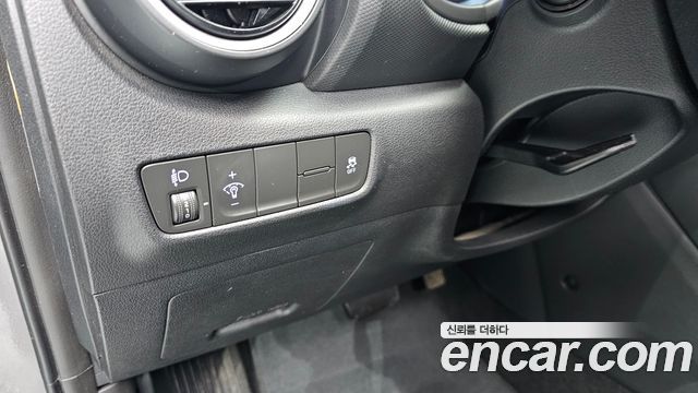 Hyundai Kona 2018 — photo 18