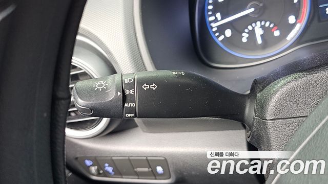 Hyundai Kona 2018 — photo 20