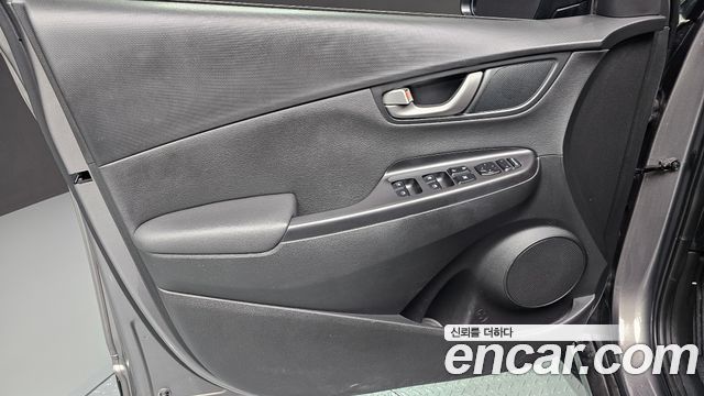 Hyundai Kona 2018 — photo 14