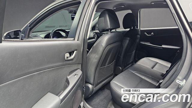 Hyundai Kona 2018 — photo 28