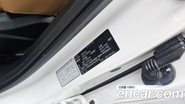 Kia Sorento 2023 — photo 35