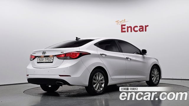 Hyundai AVANTE 2015 — photo 2