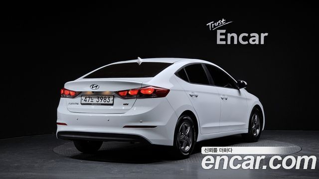 Hyundai AVANTE 2016 — photo 2