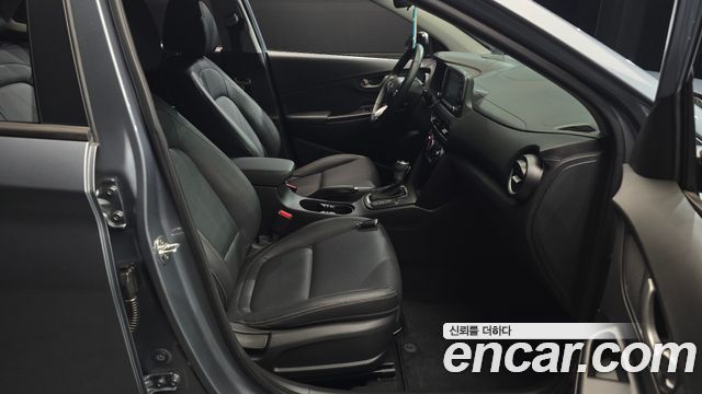 Hyundai Kona 2018 — photo 16