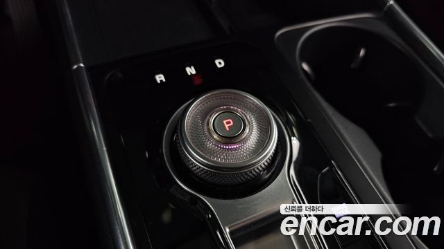 Kia Canival 2024 — photo 9