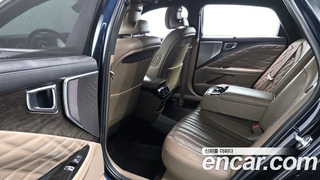 Kia K8 2023 — photo 17