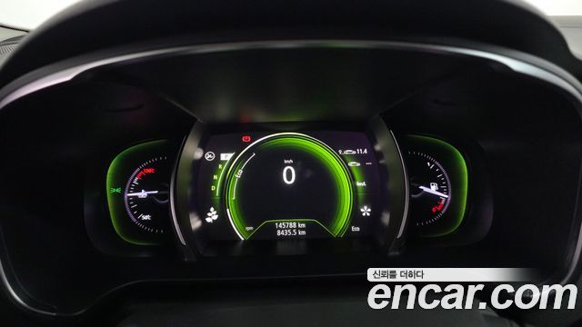 Renault Korea SM6 2019 — photo 11