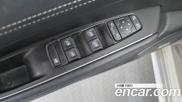 Renault Korea SM6 2019 — photo 17