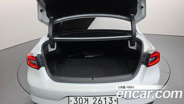 Renault Korea SM6 2019 — photo 26