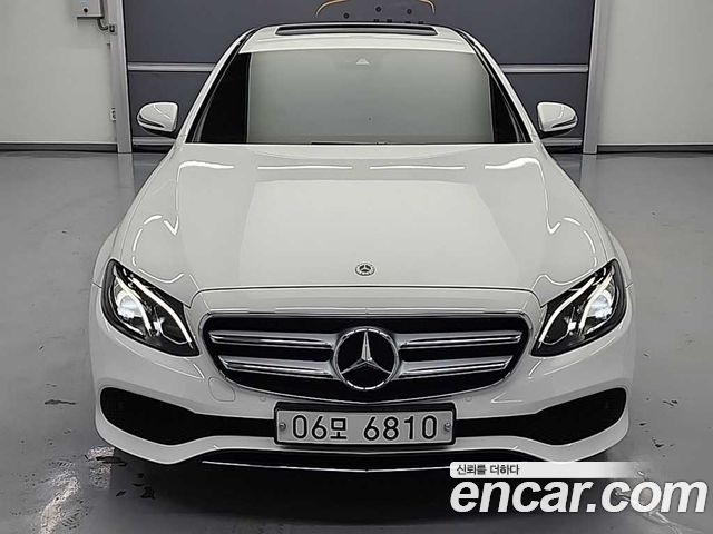 Mercedes-Benz E-Class 2019 — photo 3