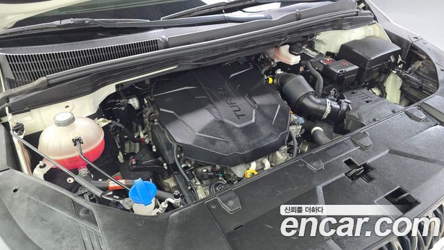 Kia Canival 2021 — photo 6