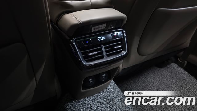 Kia K8 2023 — photo 31