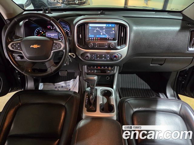 Chevrolet Korea Colorado 2021 — photo 13