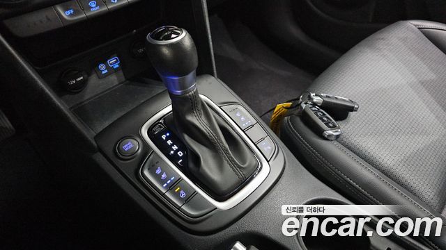 Hyundai Kona 2018 — photo 12