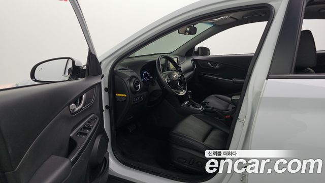 Hyundai Kona 2018 — photo 13