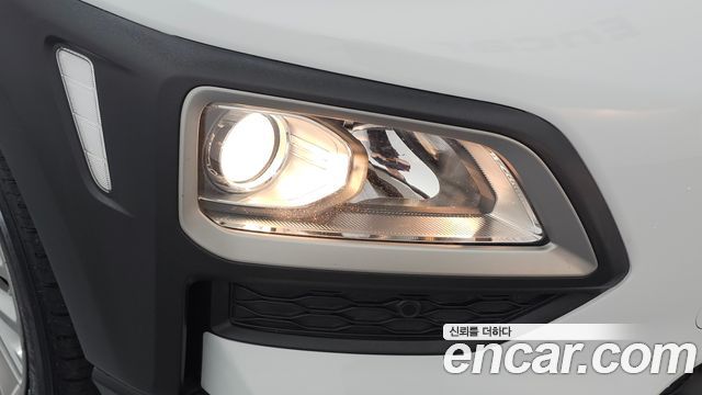 Hyundai Kona 2018 — photo 8