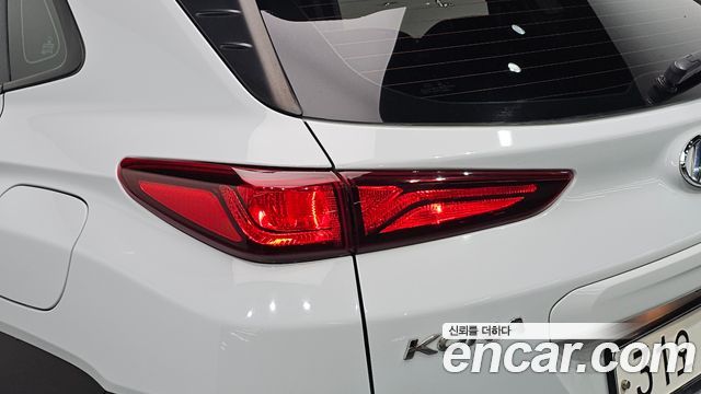 Hyundai Kona 2018 — photo 9