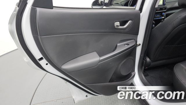 Hyundai Kona 2018 — photo 15