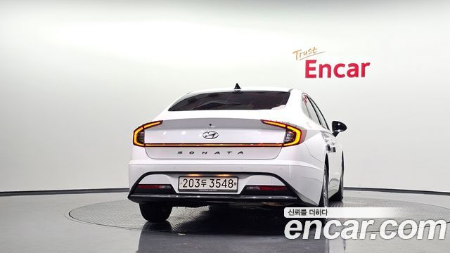Hyundai Sonata 2020 — photo 4