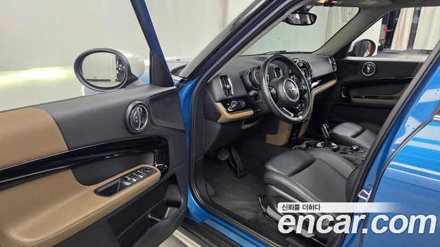 Mini Countryman 2020 — photo 13