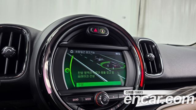 Mini Countryman 2020 — photo 21