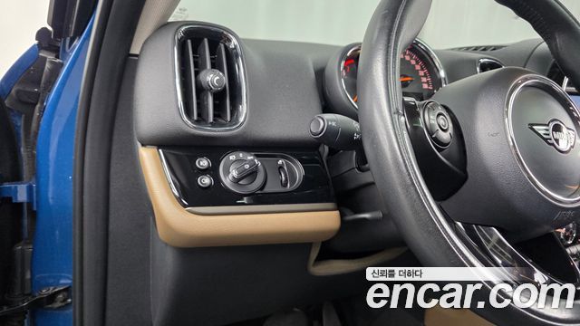 Mini Countryman 2020 — photo 22